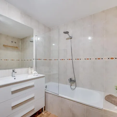 Castillo By Sea View Apartamento