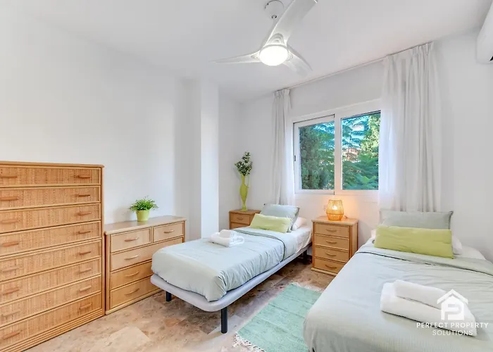 Castillo By Sea View * Fuengirola